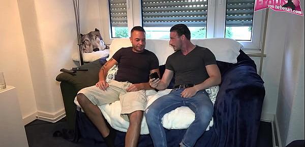 deutsche amateur schlampe bei privat dreier mmf mit zwei männer zuhause